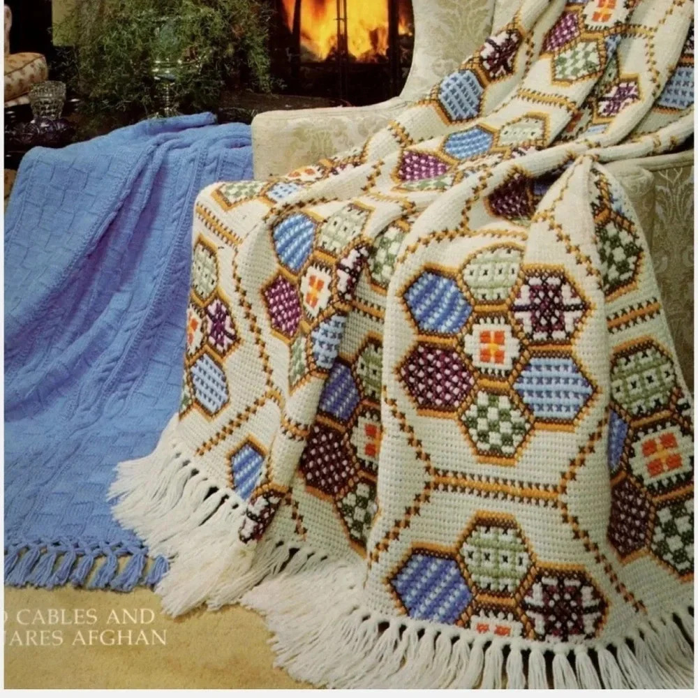 VINTAGE 60'S COTTAGECORE TUNISIAN CROCHET WITH HEXAGON OVERLAY STITCH AFGHAN